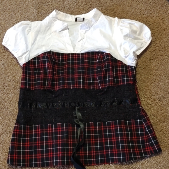 torrid Tops - Torrid size 1 short sleeve blouse